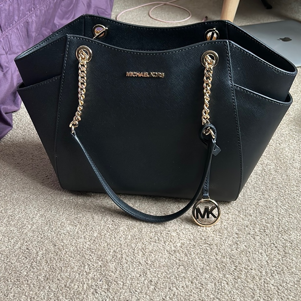Michael Kors Leather Shoulder Bag